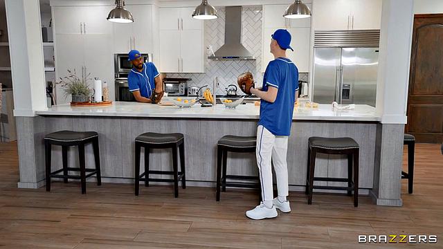 Thirsty Stepmom & Coach's Nerdy Daughter