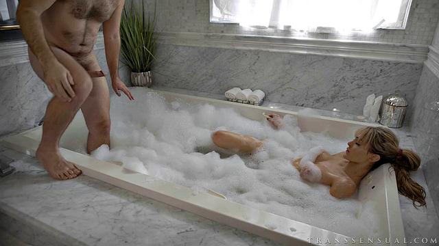 That Fresh Tub Ass