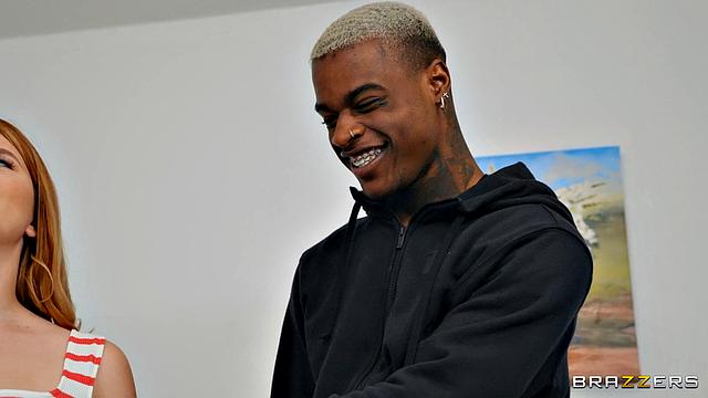 Мамка Бесс Breast соблазняет парня дочери и трахается с ним на глазах у Андi James.