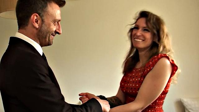 Ава Остен пошла ва-банк: наручники, шуточки и никакой жалости