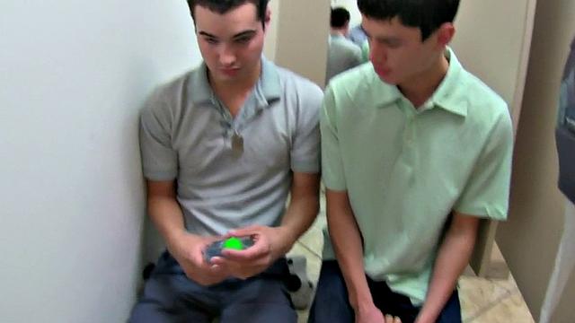 College stud fucks gay ass for fraternity in dormitory
