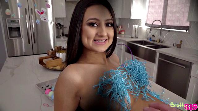 Step Sisters Bunny - S13:E8