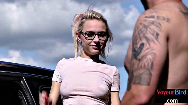 Amateur petite giving JOI outdoor