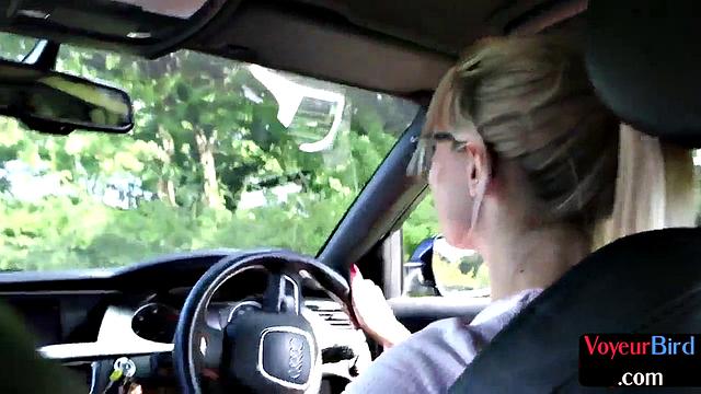 Amateur petite giving JOI outdoor