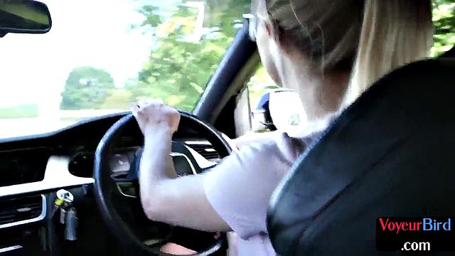 Amateur petite giving JOI outdoor