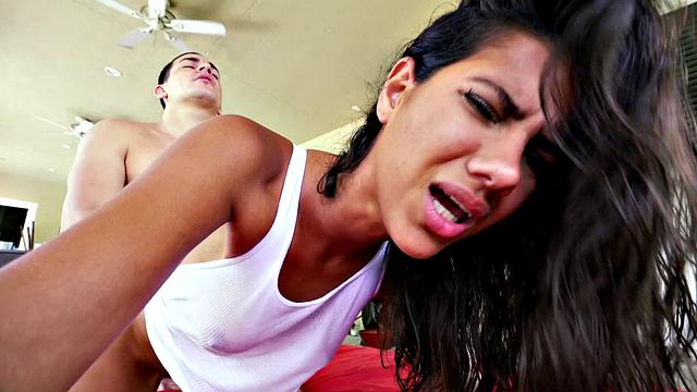 Latina gets her bald pussy drilled in pool by lucky dude