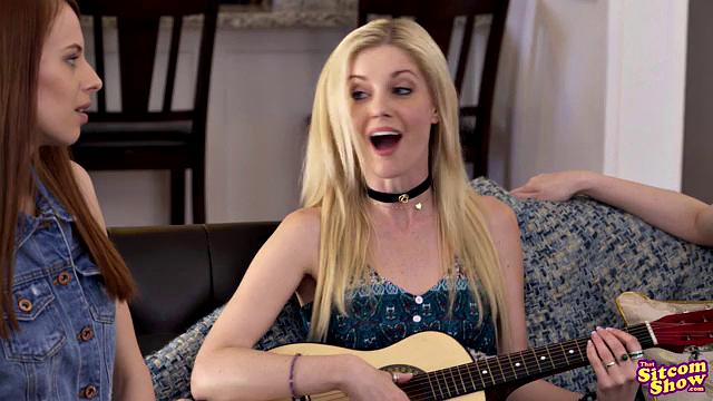 Friends With Benefits The One Where Girls Get Naked - S3:E12