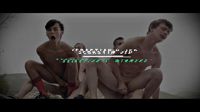 Себастьян трахается дважды