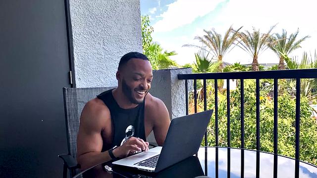 Black hunk mesmerizes POV barebacks BF after deepthroat