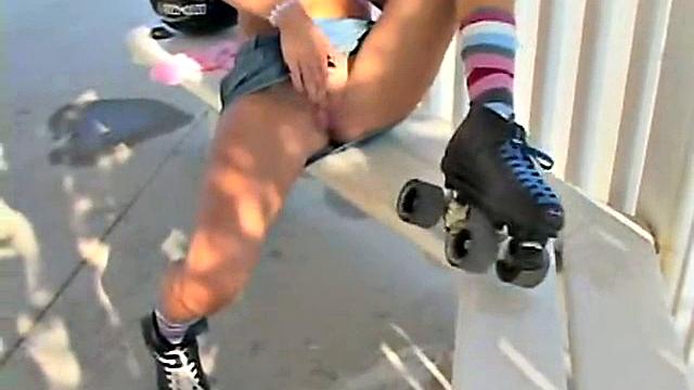 Chloe Fingering Pussy and Cumming