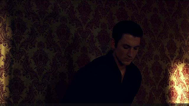 Nell Tiger Free topless scenes