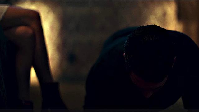 Nell Tiger Free topless scenes