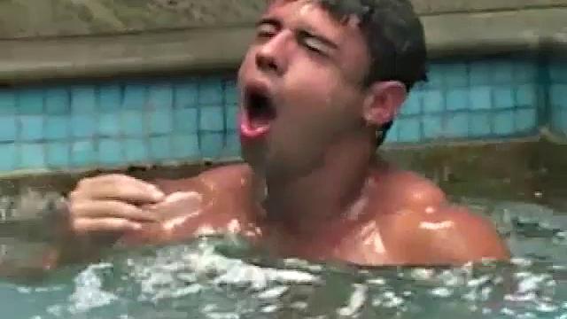 Darrien Leon Attempts to Please Ramon Mendez and Denis Mello In an Underwater Dance. He Then Makes his Tight Ass Reay and Waiting for the Two Macho Men.