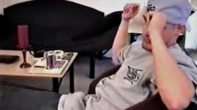 Straight Buzz Gets Wet