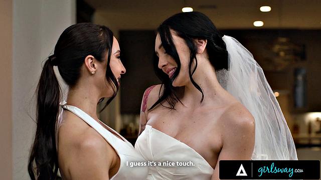 мелисса страттон и шарлотта синс жёстко трутся в первую брачную ночь