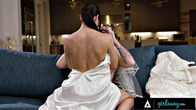 GIRLSWAY - Melissa Stratton & Charlotte Sins Wedding Dream Intense Scissoring & Fingering