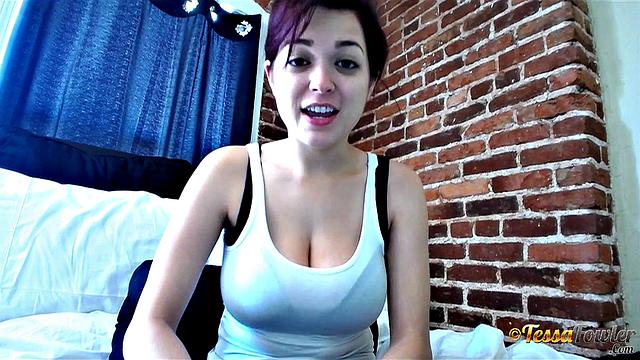 Tessa Fowler - Webcam 11