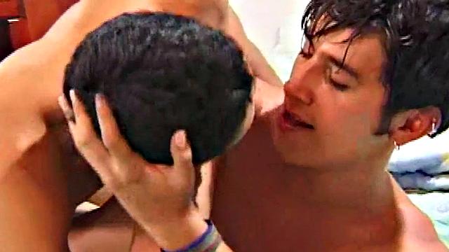 Retro jock pounded by his lover