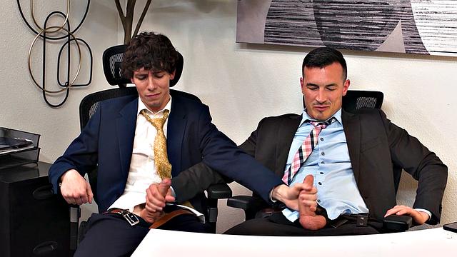 HETEROFLEXIBLE - Straight Cristiano Jerks Off His Boss & Does As He Wants For Promotion