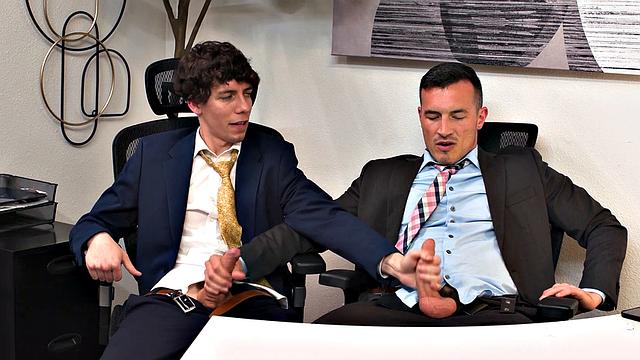 HETEROFLEXIBLE - Straight Cristiano Jerks Off His Boss & Does As He Wants For Promotion