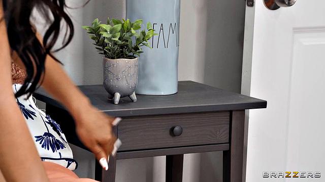 He's Pumping, She's Humping