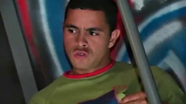 We open with Emmilio Calvo dancing and stripping in a cage. His sexy writhing is too much to handle for Felipe Sainzand and soon the erotic dancer approaches him.