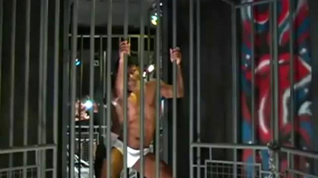 We open with Emmilio Calvo dancing and stripping in a cage. His sexy writhing is too much to handle for Felipe Sainzand and soon the erotic dancer approaches him.