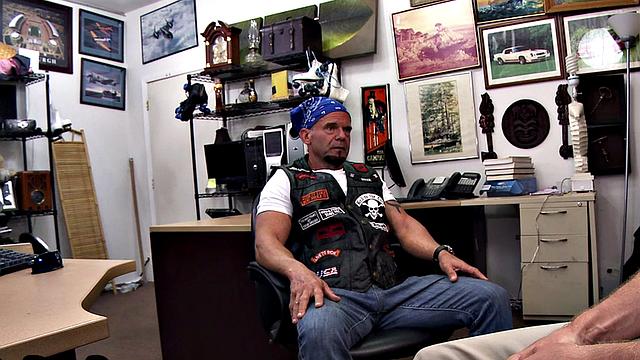 Mature gaypawn gets fucked in office by lucky owner