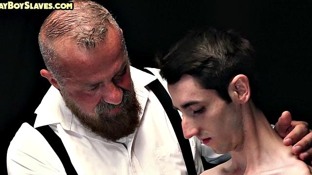 Dom DILF in suit toys skinny twinks with dildo