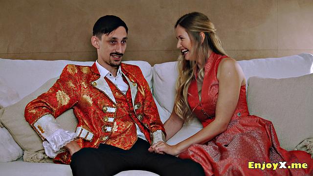 Depravity light-haired deepthroats stiffy in tight tights, worships asshole