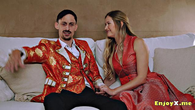 Depravity light-haired deepthroats stiffy in tight tights, worships asshole