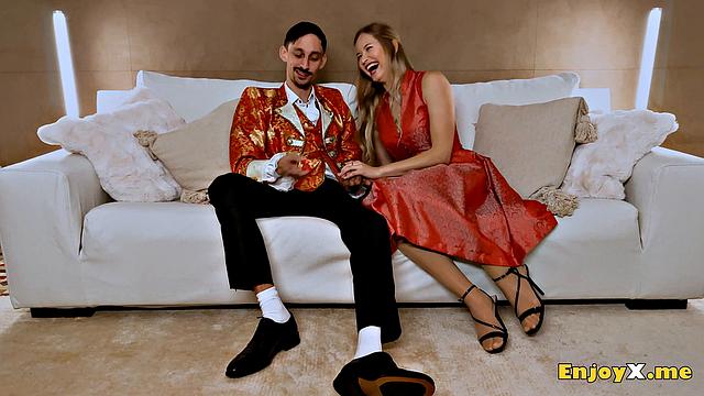 Depravity light-haired deepthroats stiffy in tight tights, worships asshole