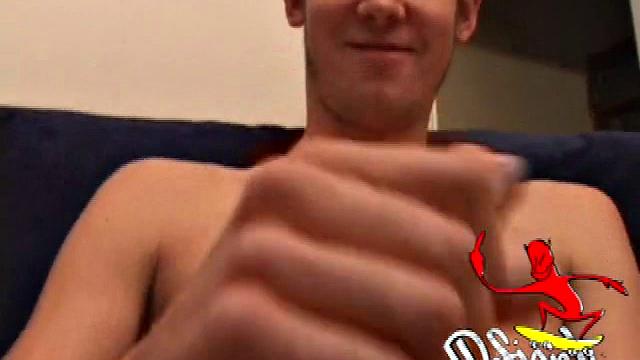 Amateur Wood Jacking Off