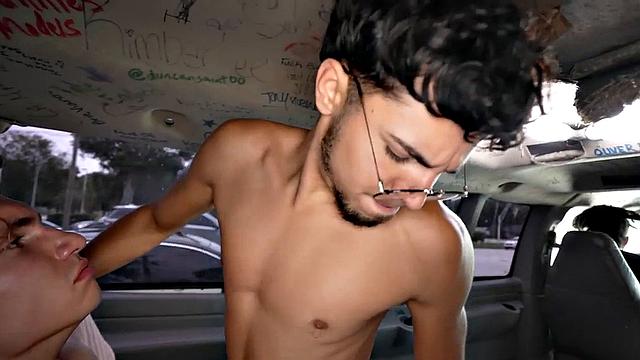 Fooled stud fucks gay in pickup bus after getting BJ