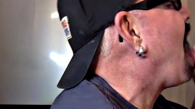 Homemade gloryhole DILF sucks cock at home in closeup