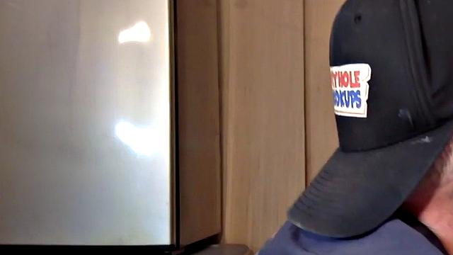 Homemade gloryhole DILF sucks cock at home in closeup