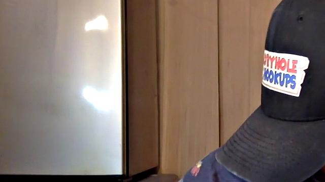 Homemade gloryhole DILF sucks cock at home in closeup