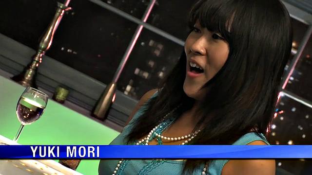 Gorgeous Asian Yuki Mori Sucks Dick, Gets Her Sticky Poon Pounded