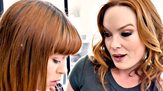 Carpet Munching MILFs Mania