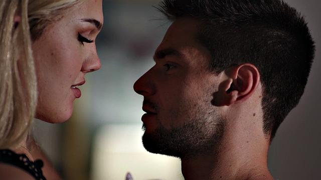 Ts sucks bf before bareback fucking in couple