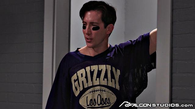 FalconStudios - HOT Hunk Raw Fucks Cute Jock's Sweet Ass