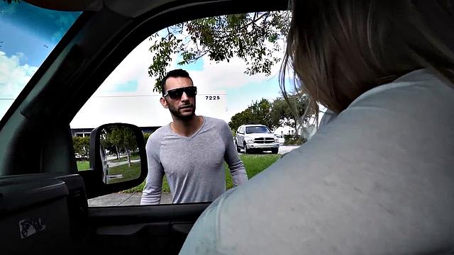 Str8 guy barebacks for money in public van outdoor