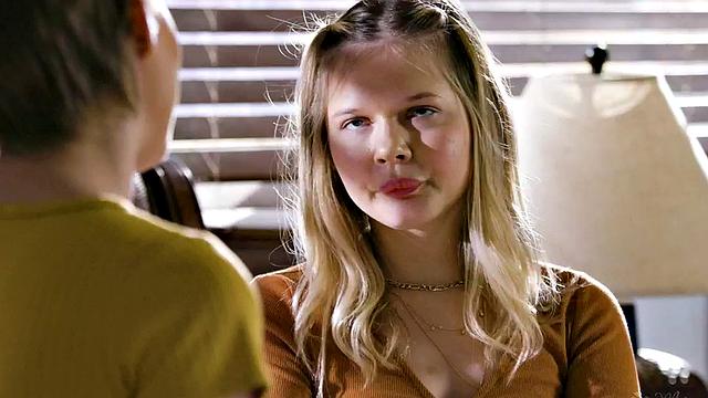 Dyke bitches love scissoring in group b4 eating pussies