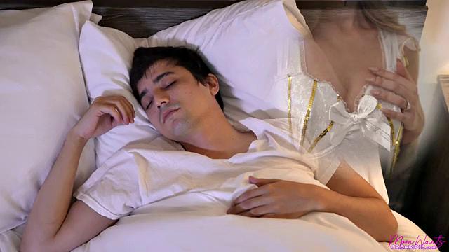 Giving My Stepmom A Creampie For Christmas - S3:E9