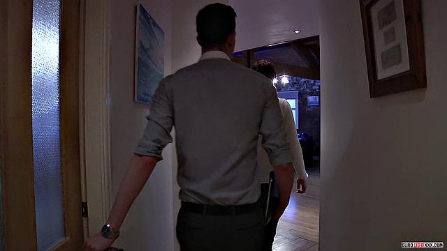 Casper Takes Two Dicks! - Cameron James, Casper Ellis & Luke Vogel