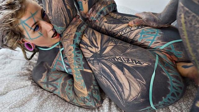 Tattoo Girl Anuskatzz Gets Fucked Balls Deep In Her Ass