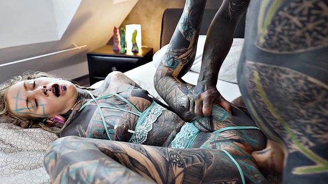 Tattoo Girl Anuskatzz Gets Fucked Balls Deep In Her Ass