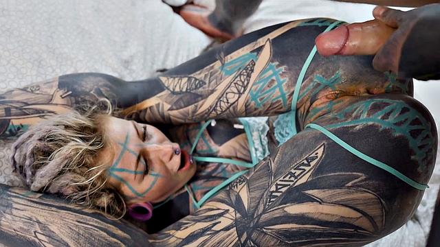 Tattoo Girl Anuskatzz Gets Fucked Balls Deep In Her Ass