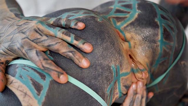 Tattoo Girl Anuskatzz Gets Fucked Balls Deep In Her Ass
