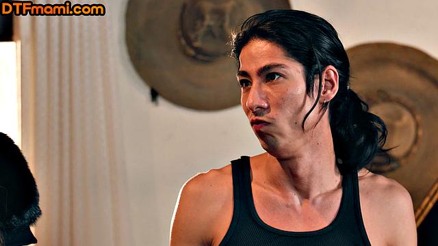 Busty ginger gets doublepenetrated